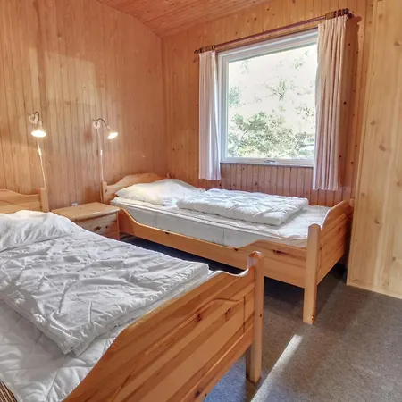 Christian - 3-5km From The Sea By Interhome