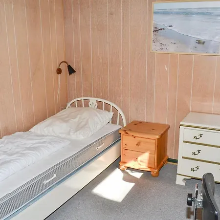 Christian - 3-5km From The Sea By Interhome